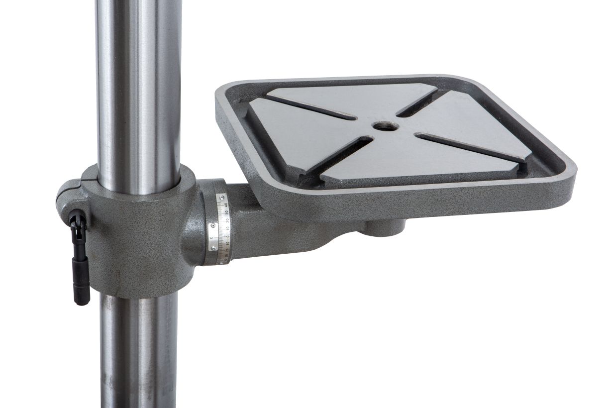 JETRUS JDP-17LM Вертикально-сверлильный станок 230В